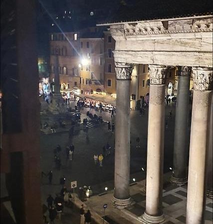 ローマMaison " Pantheon View " In Front Of Pantheonアパートメント エクステリア 写真