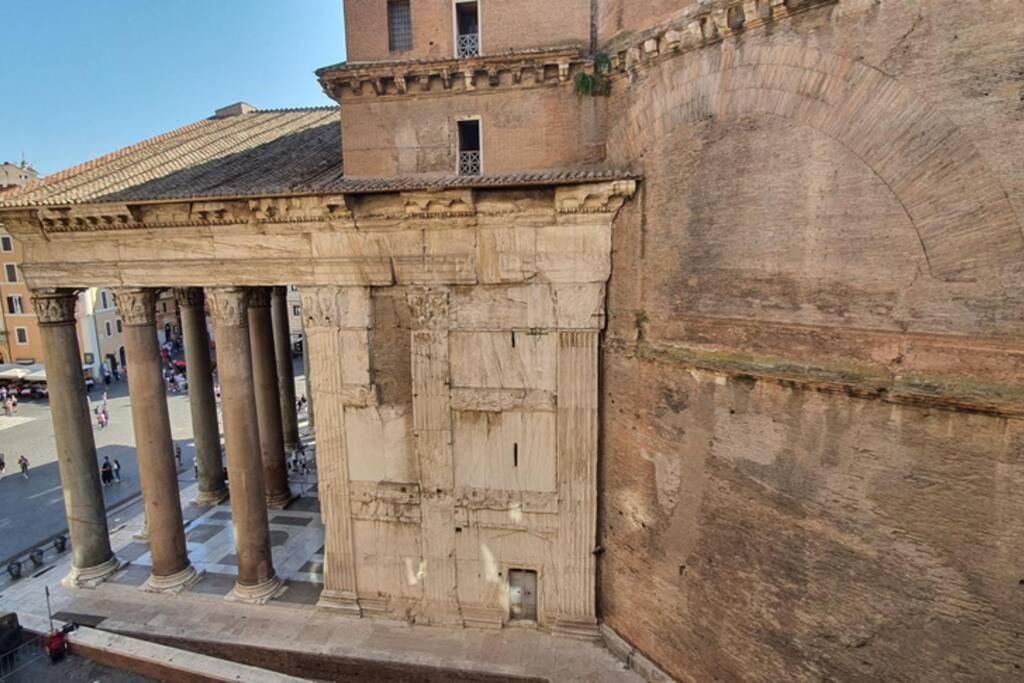 ローマMaison " Pantheon View " In Front Of Pantheonアパートメント エクステリア 写真