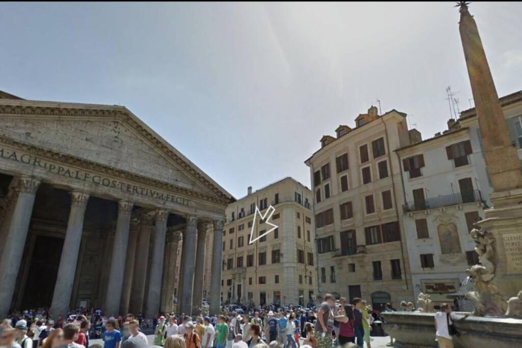 ローマMaison " Pantheon View " In Front Of Pantheonアパートメント エクステリア 写真